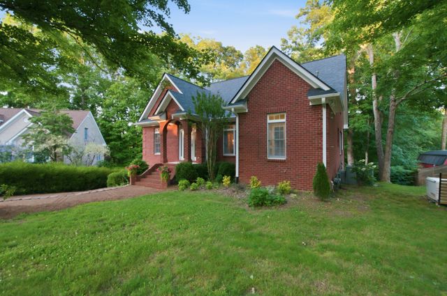 7148 Locksley Ln, Fairview, TN 37062