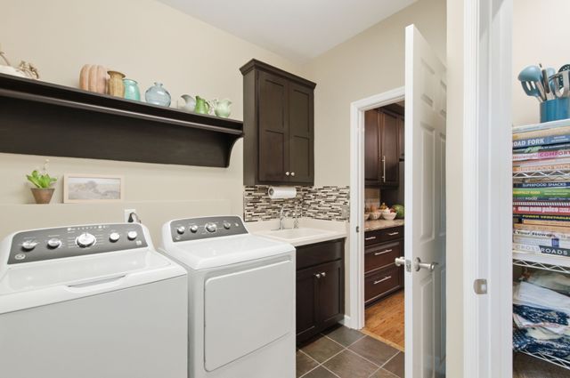 7148 Locksley Ln, Fairview, TN 37062