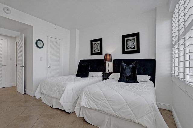 3333 NE 34th Street 1006, Fort Lauderdale, FL 33308