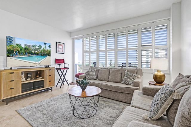3333 NE 34th Street 1006, Fort Lauderdale, FL 33308