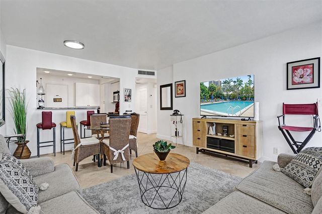 3333 NE 34th Street 1006, Fort Lauderdale, FL 33308