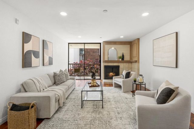 750 State 202, San Diego, CA 92101