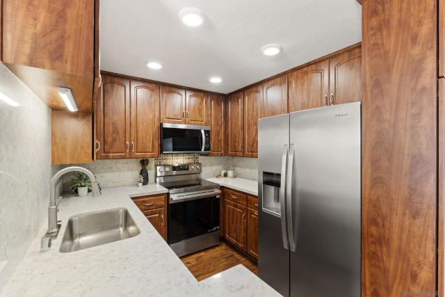 750 State 202, San Diego, CA 92101