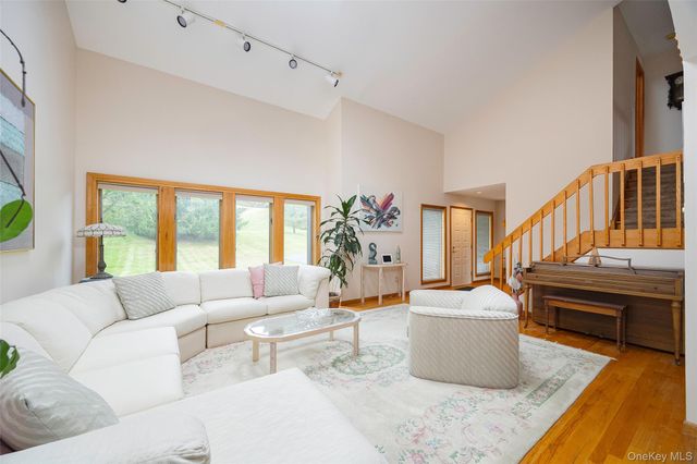 2 English Way, Pleasant Valley, NY 12569