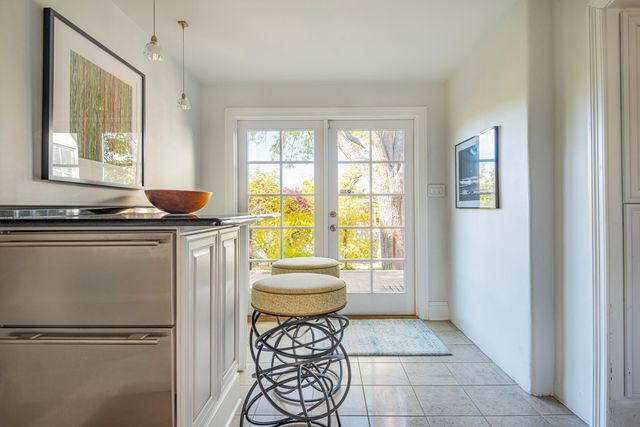 601 Vassar Drive NE, Albuquerque, NM 87106