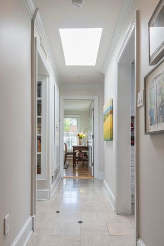 601 Vassar Drive NE, Albuquerque, NM 87106