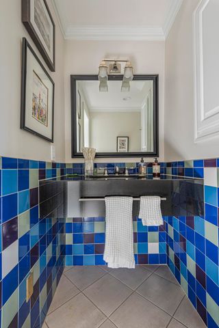 601 Vassar Drive NE, Albuquerque, NM 87106