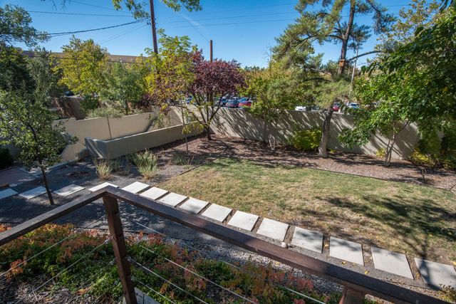 601 Vassar Drive NE, Albuquerque, NM 87106