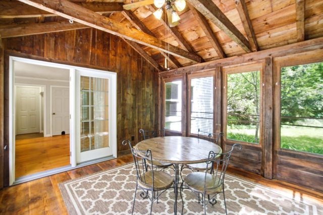 26 Jonathan Lane, Bow, NH 03304