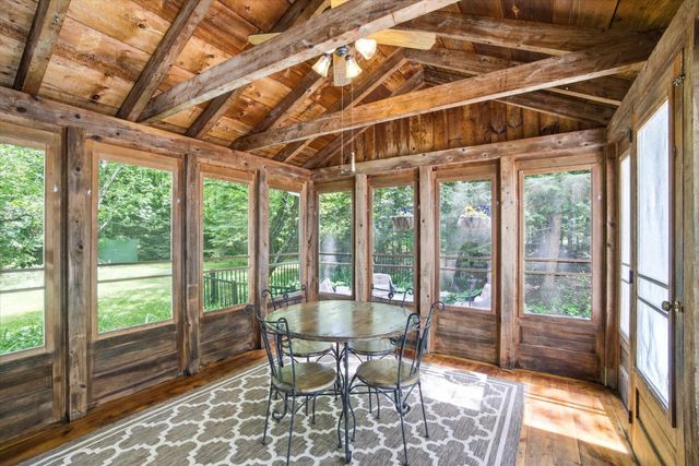 26 Jonathan Lane, Bow, NH 03304