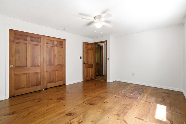 26 Jonathan Lane, Bow, NH 03304