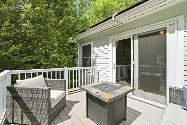 26 Jonathan Lane, Bow, NH 03304