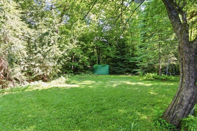 26 Jonathan Lane, Bow, NH 03304