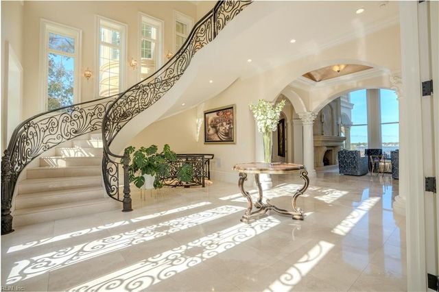 1680 Godfrey LN, Virginia Beach, VA 23454