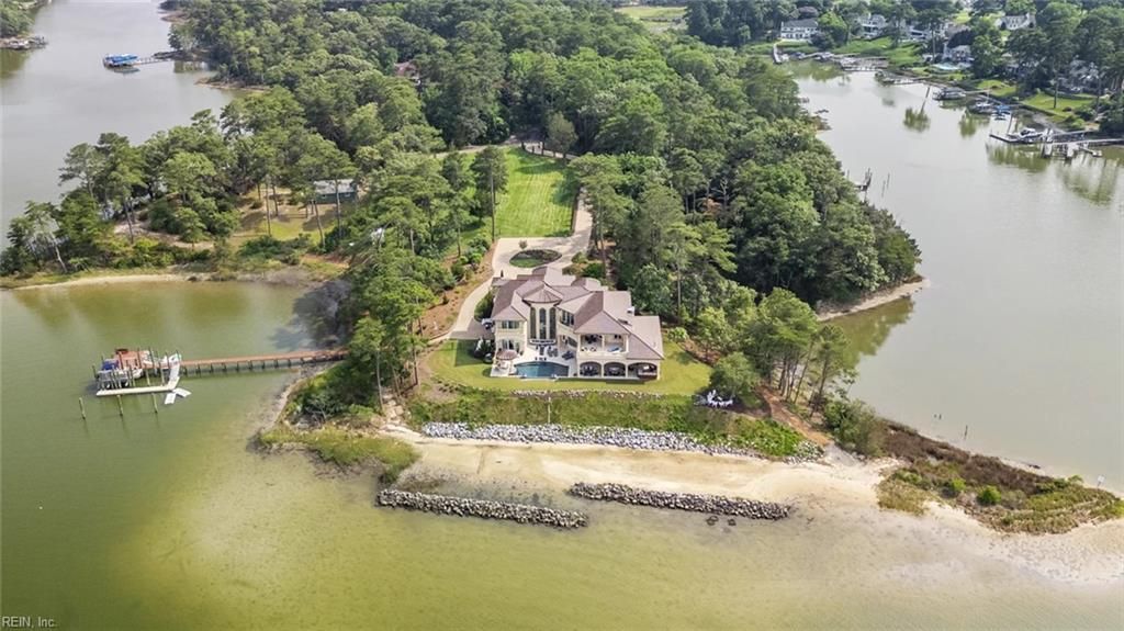 1680 Godfrey LN, Virginia Beach, VA 23454