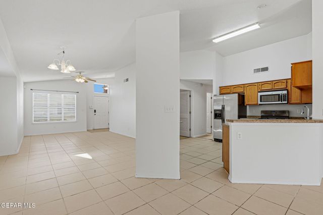 11976 Mesquite Gum Lane, El Paso, TX 79934