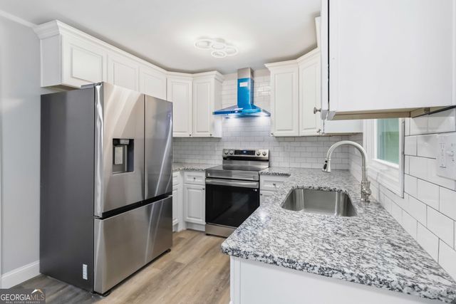 91 Sorrow Road, Stockbridge, GA 30281