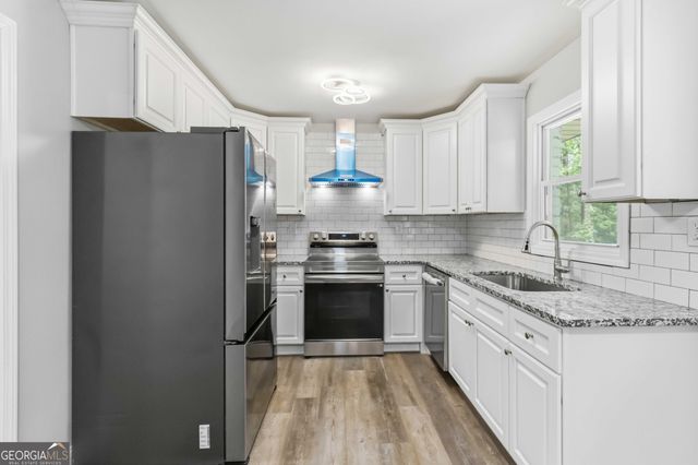91 Sorrow Road, Stockbridge, GA 30281