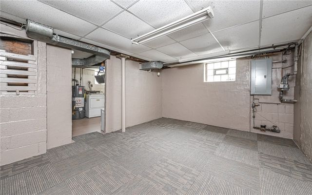 29 Garden Ter, Churchill Boro, PA 15221