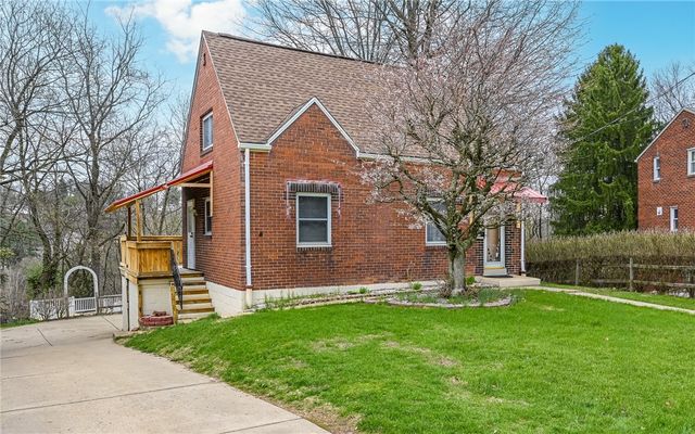 29 Garden Ter, Churchill Boro, PA 15221