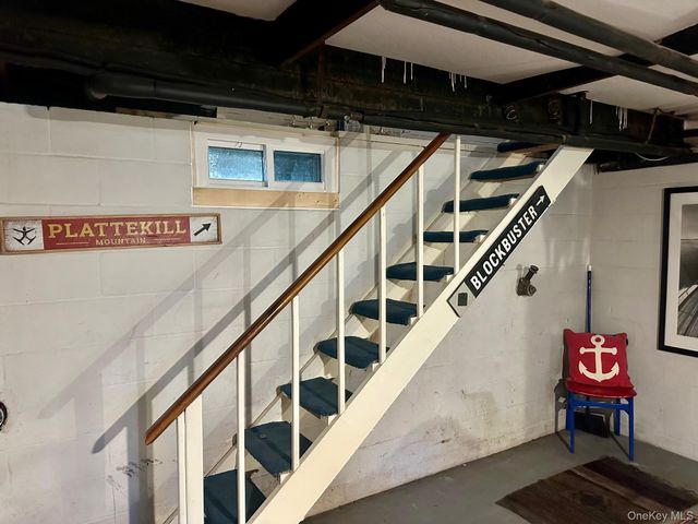 9 Johnston Road, Shelter Island, NY 11964