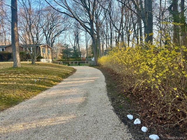 9 Johnston Road, Shelter Island, NY 11964