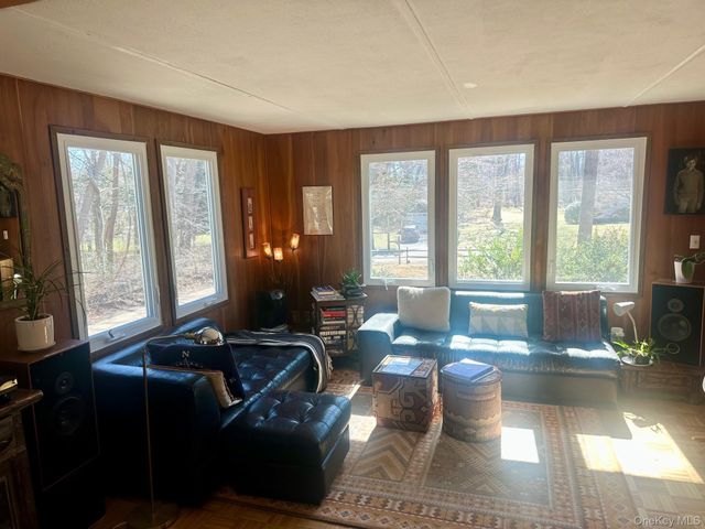 9 Johnston Road, Shelter Island, NY 11964