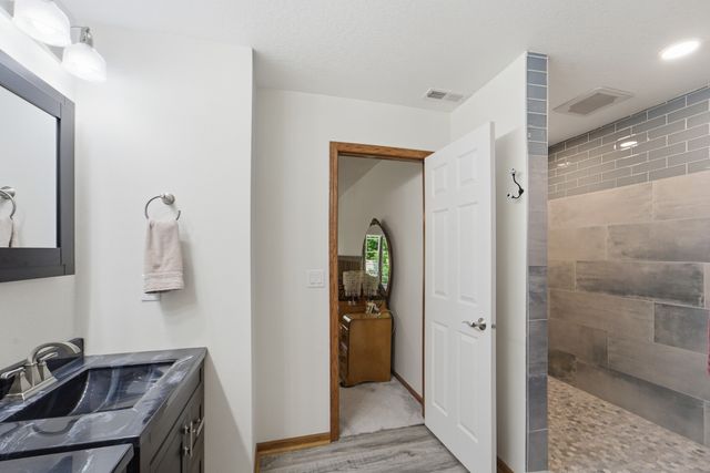 2014 2nd Avenue SE, Altoona, IA 50009