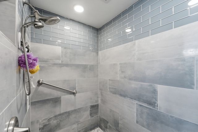 2014 2nd Avenue SE, Altoona, IA 50009