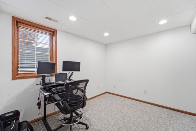 2014 2nd Avenue SE, Altoona, IA 50009