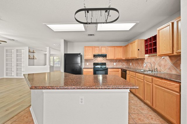 11140 Currin LN, Austin, TX 78748