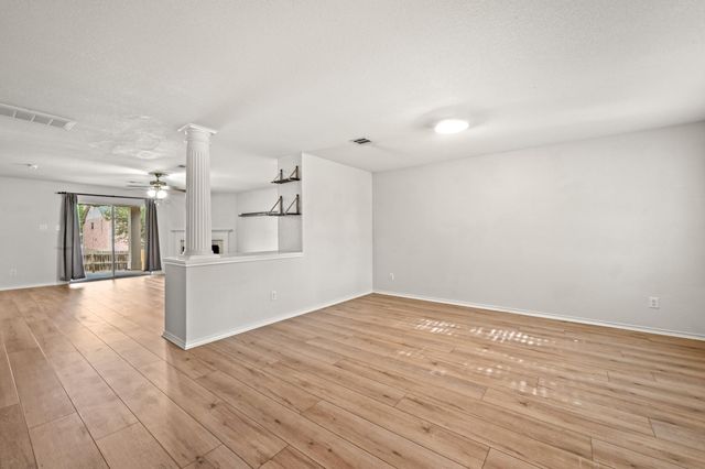 11140 Currin LN, Austin, TX 78748