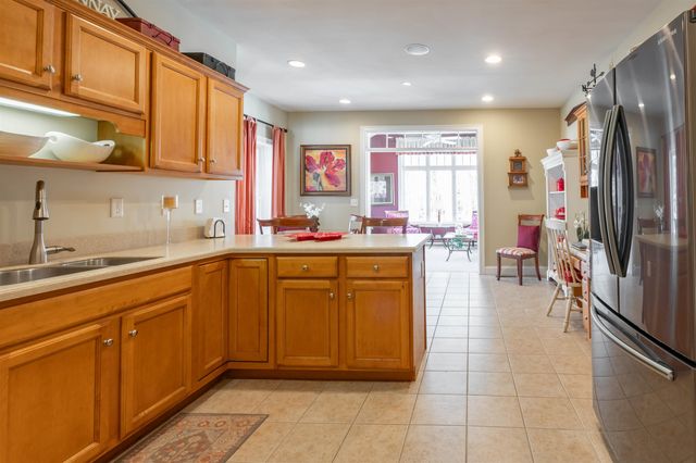 6 Reserve Way, Milford, NH 03055