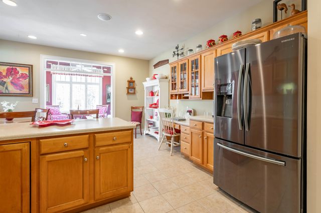 6 Reserve Way, Milford, NH 03055