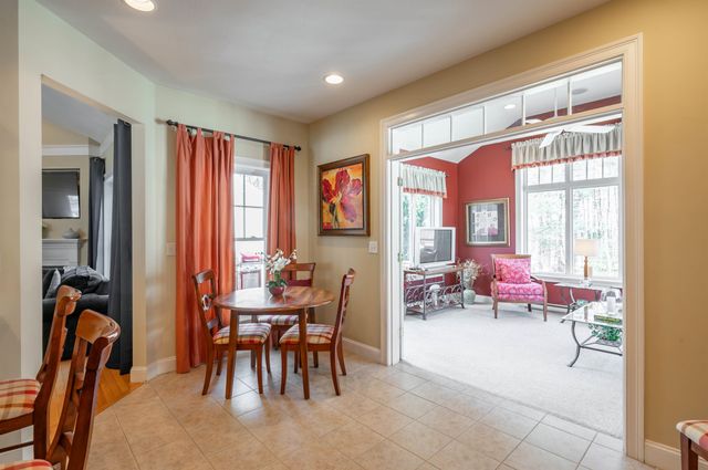 6 Reserve Way, Milford, NH 03055