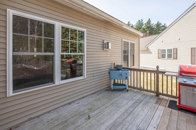 6 Reserve Way, Milford, NH 03055