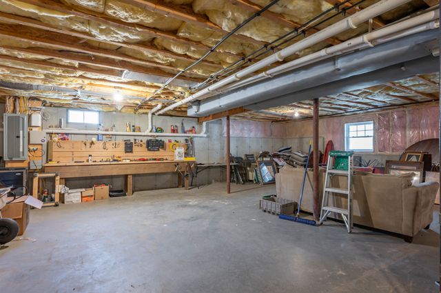 6 Reserve Way, Milford, NH 03055