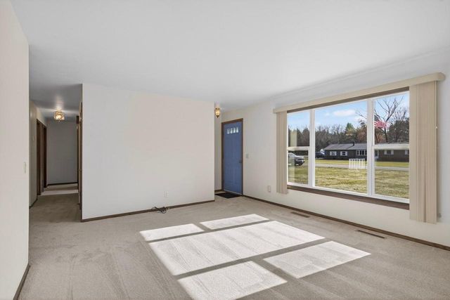 5721 WINTERGREEN DRIVE, Wisconsin Rapids, WI 54494
