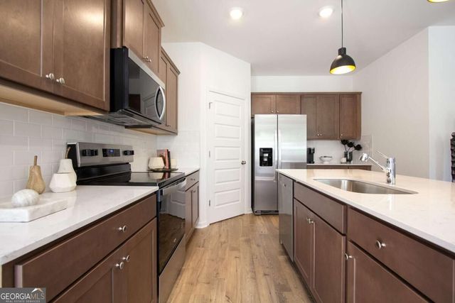 3595 Rowlett Street, Decatur, GA 30034