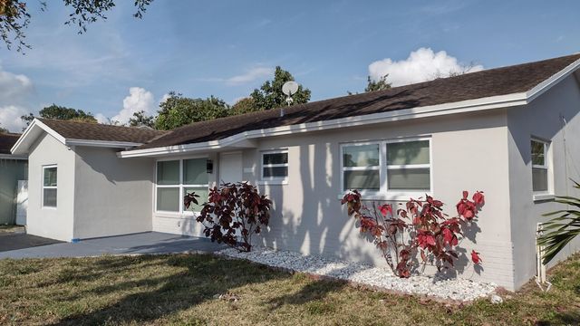 22682 SW 65th, Boca Raton, FL 33428