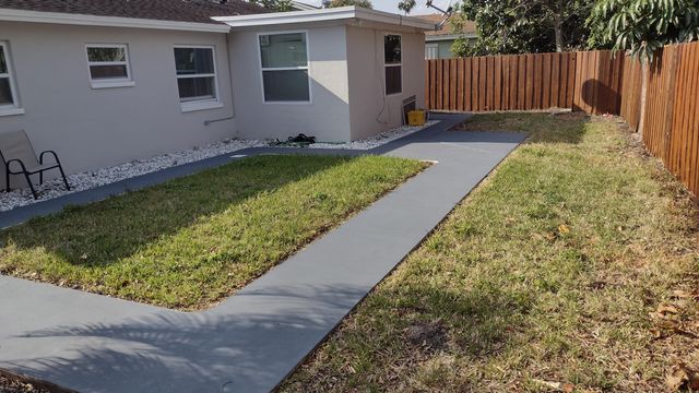 22682 SW 65th, Boca Raton, FL 33428