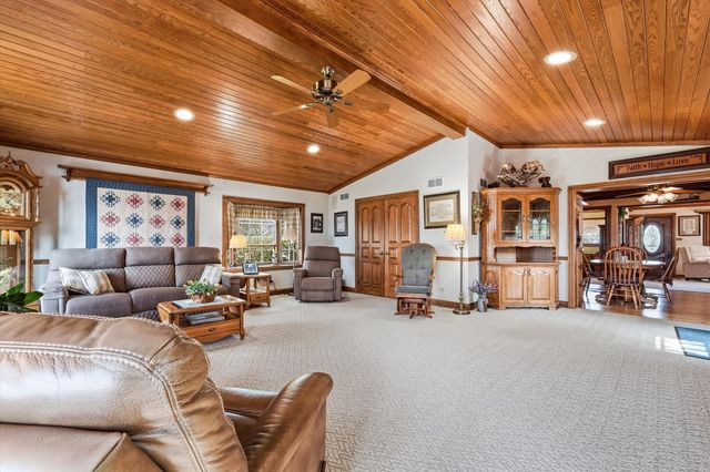 24 W 168th Street, South Holland, IL 60473