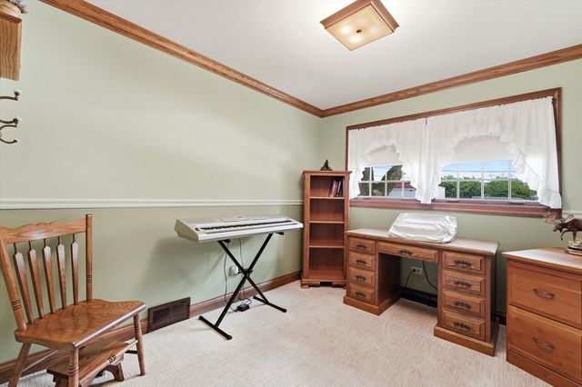 24 W 168th Street, South Holland, IL 60473