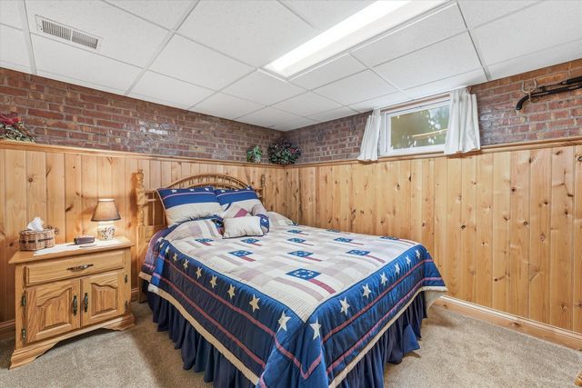 24 W 168th Street, South Holland, IL 60473
