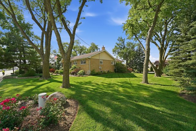 24 W 168th Street, South Holland, IL 60473