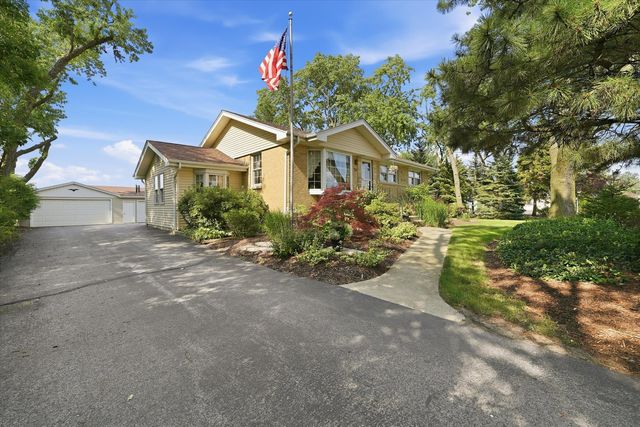 24 W 168th Street, South Holland, IL 60473