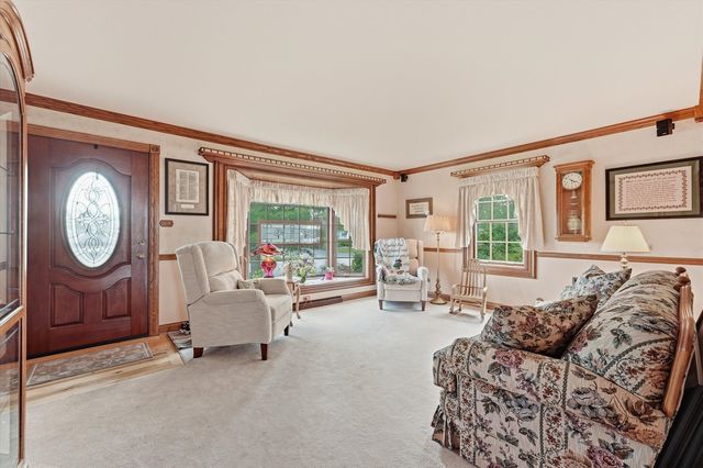 24 W 168th Street, South Holland, IL 60473