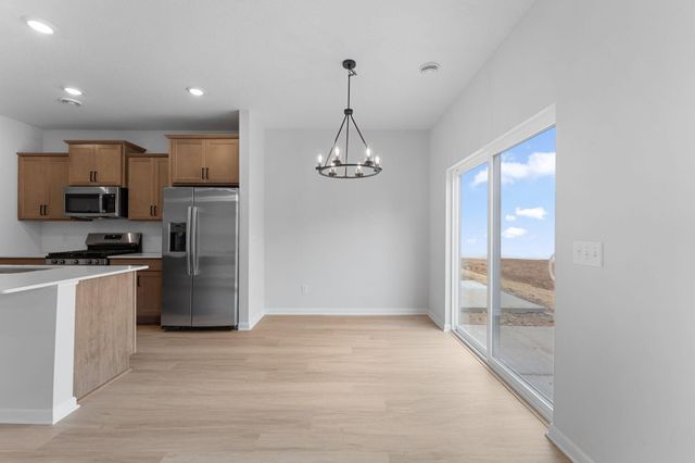 1020 130th Court E, Rosemount, MN 55068