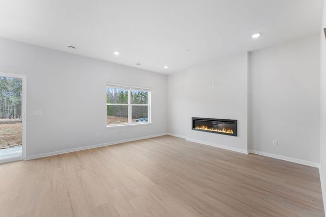 1020 130th Court E, Rosemount, MN 55068