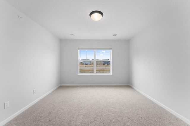 1020 130th Court E, Rosemount, MN 55068